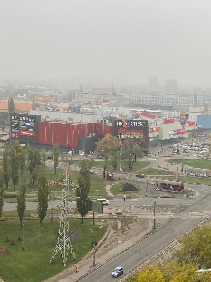 Rent Kiev Apartment 2 min metro Chernihivska Eksteriør billede